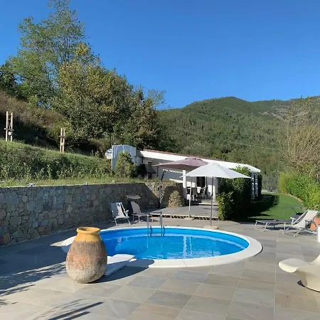 Secluded Retreat Overlooking The Hills Beverino